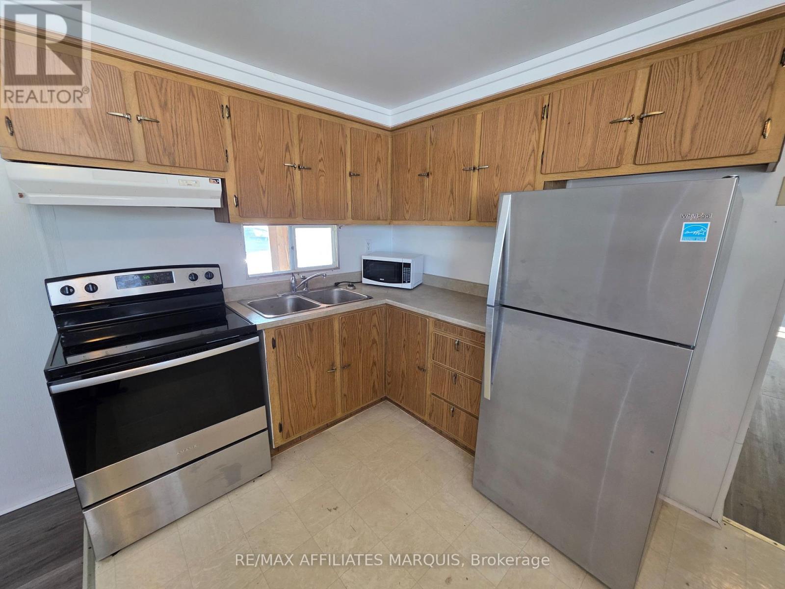 202 Jack Street Property Photo 14