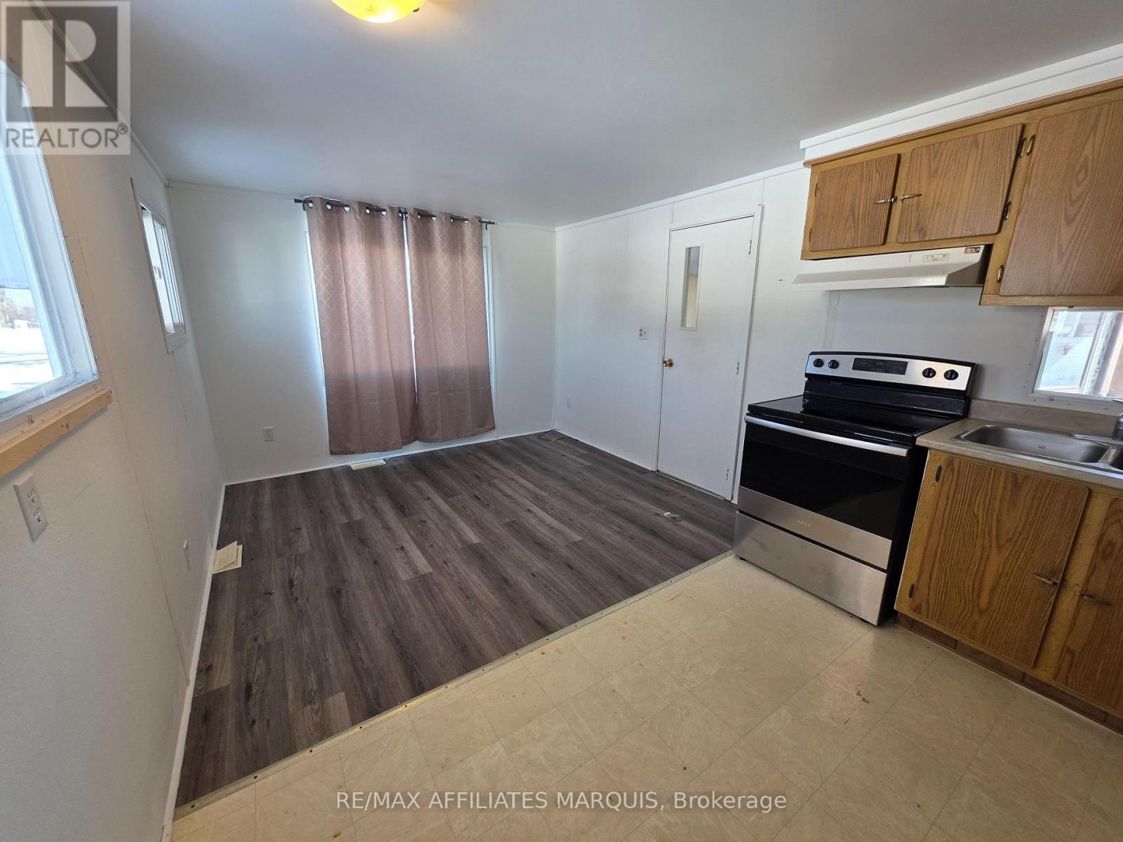 202 Jack Street Property Photo 15