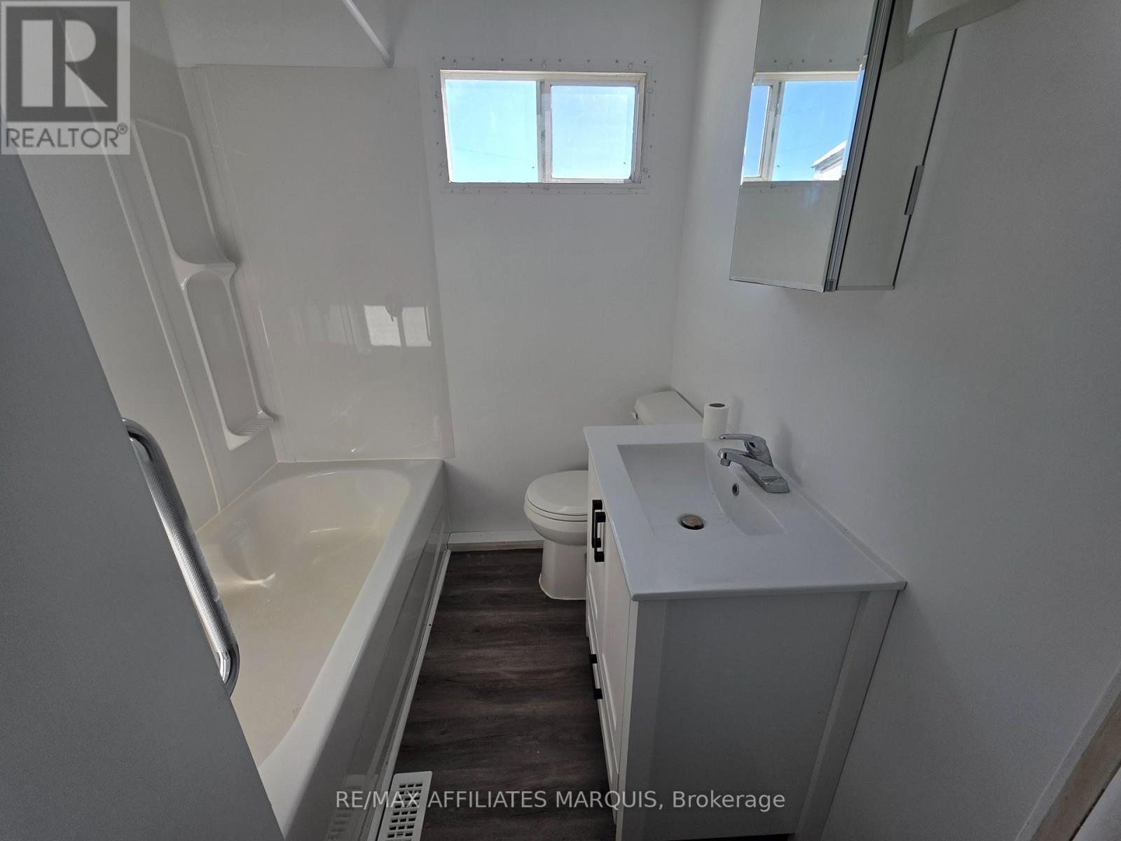202 Jack Street Property Photo 21