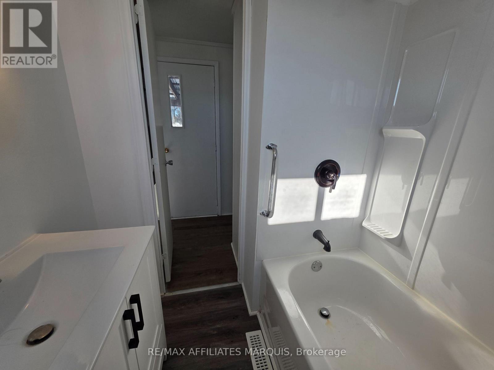 202 Jack Street Property Photo 25