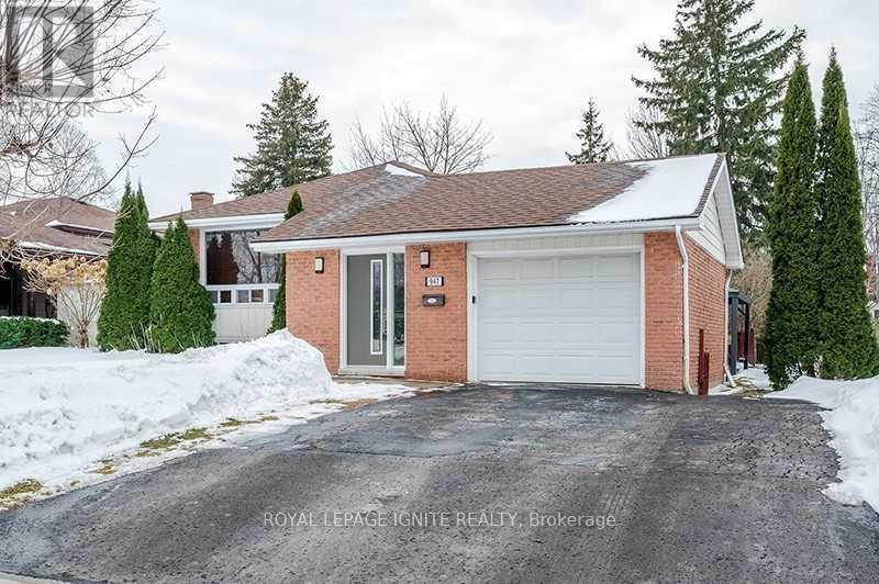 947 SOUTHLAWN DRIVE