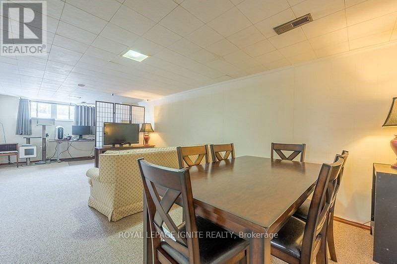 947 Southlawn Drive Property Photo 14