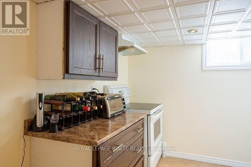 947 Southlawn Drive Property Photo 18