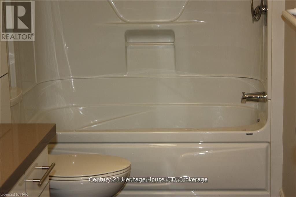 1 - 238 Bertie Street Property Photo 5