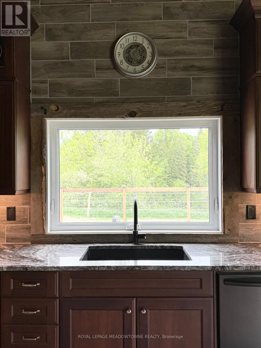 394 Lavallee Road Property Photo 12