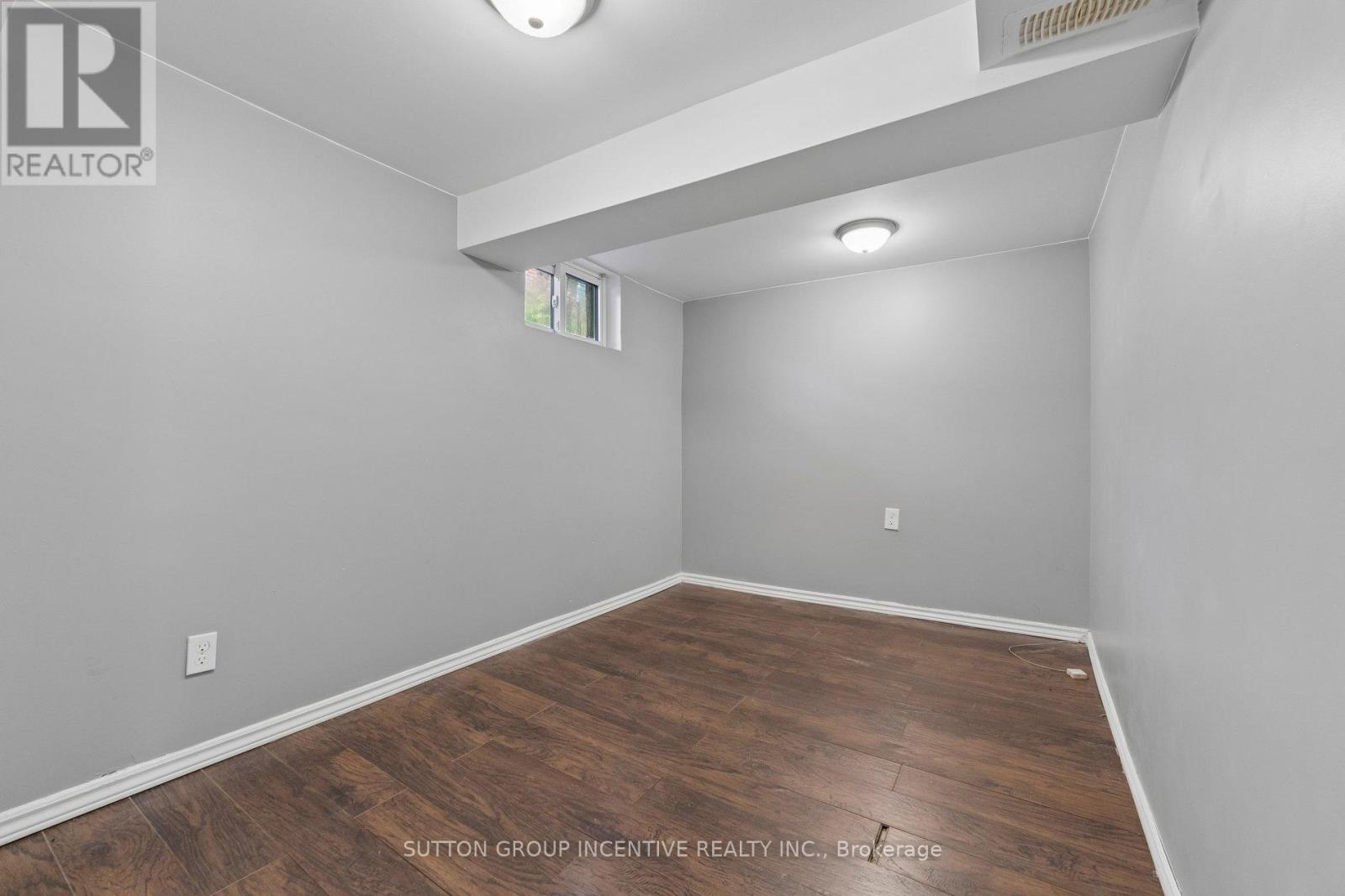 581 Arndon Avenue Property Photo 26