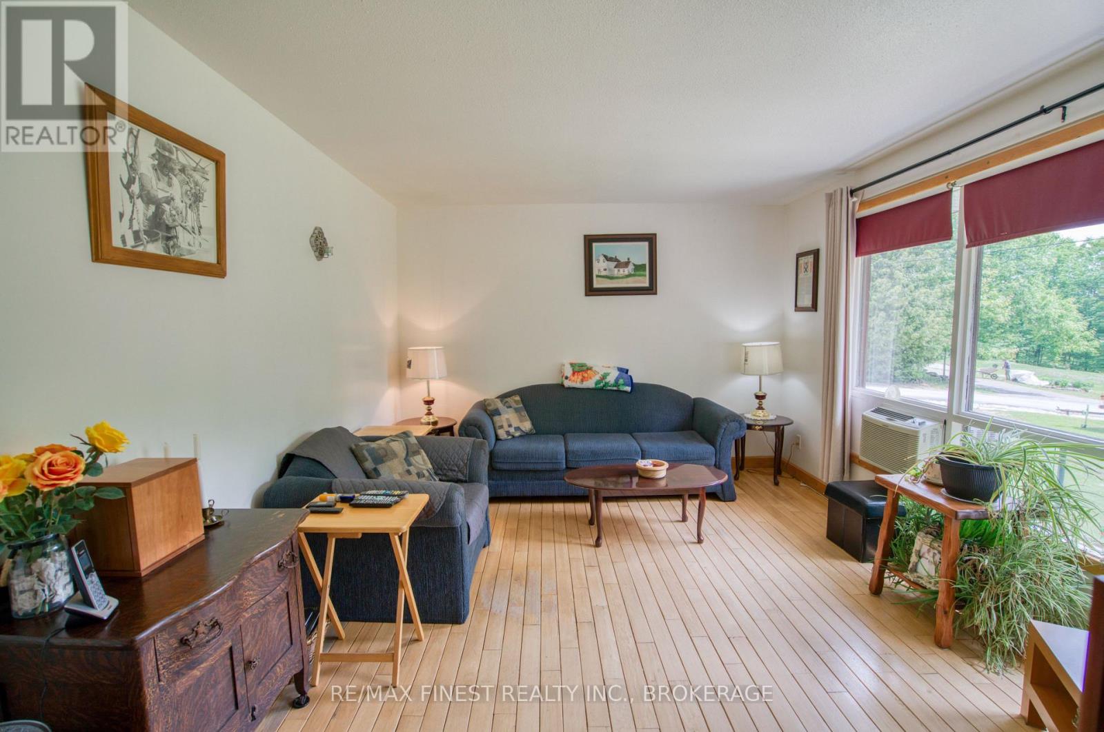 1015a Legion Road Property Photo 6