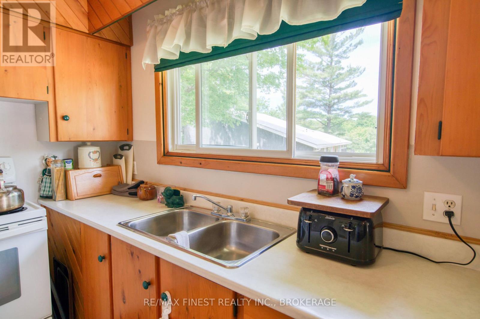 1015a Legion Road Property Photo 13