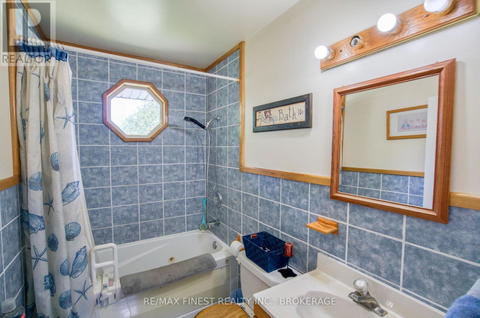 1015a Legion Road Property Photo 19