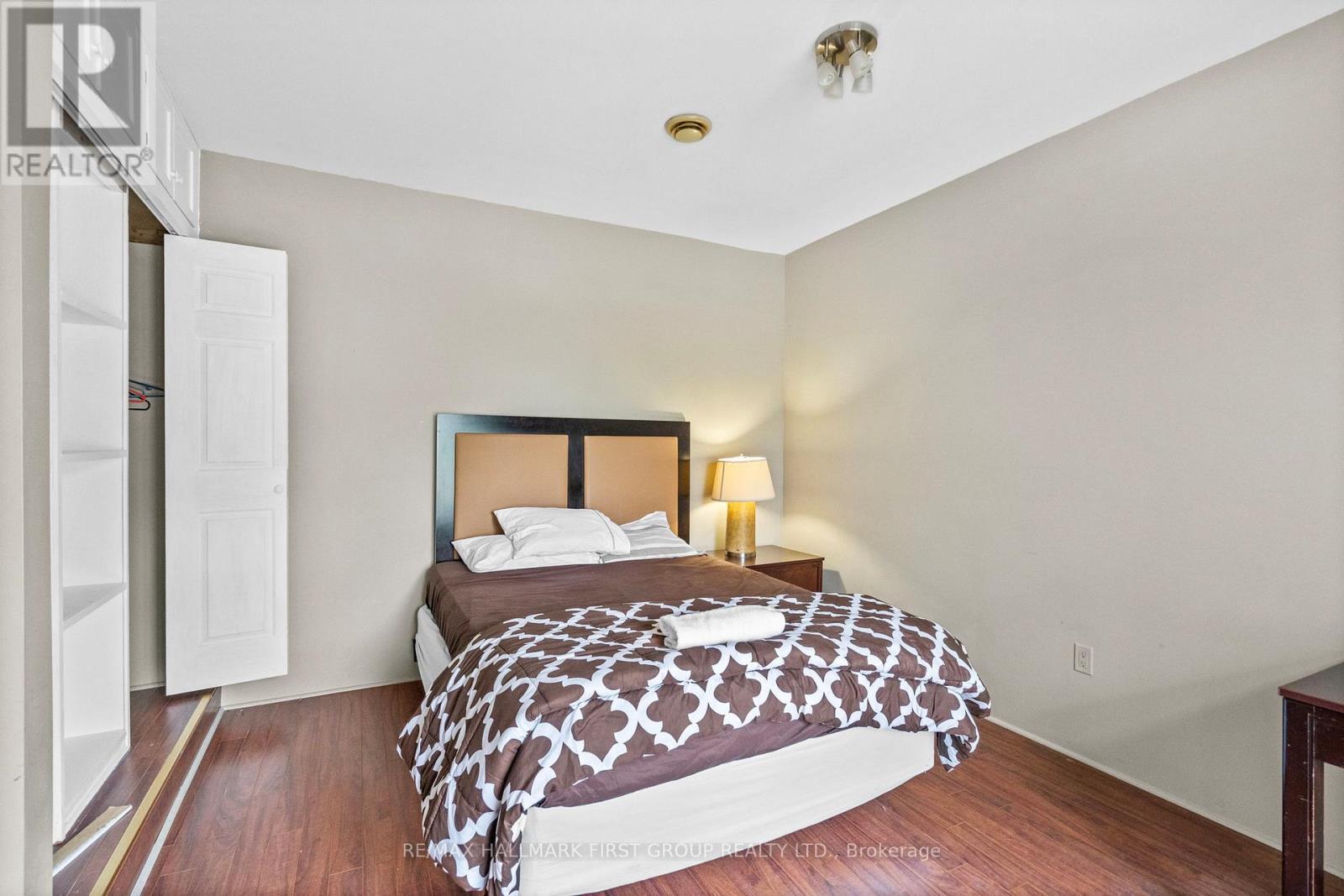 177 Niagara Boulevard Property Photo 16