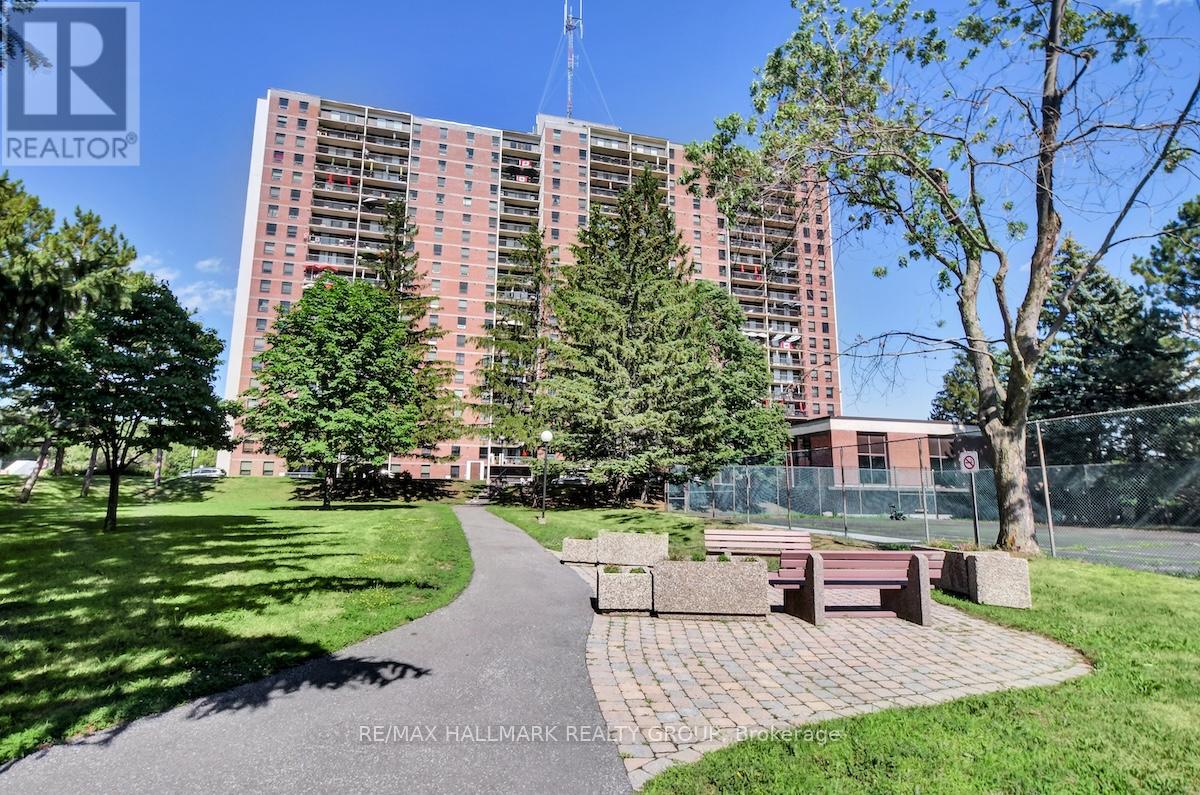 1007 - 665 Bathgate Drive Property Photo 2