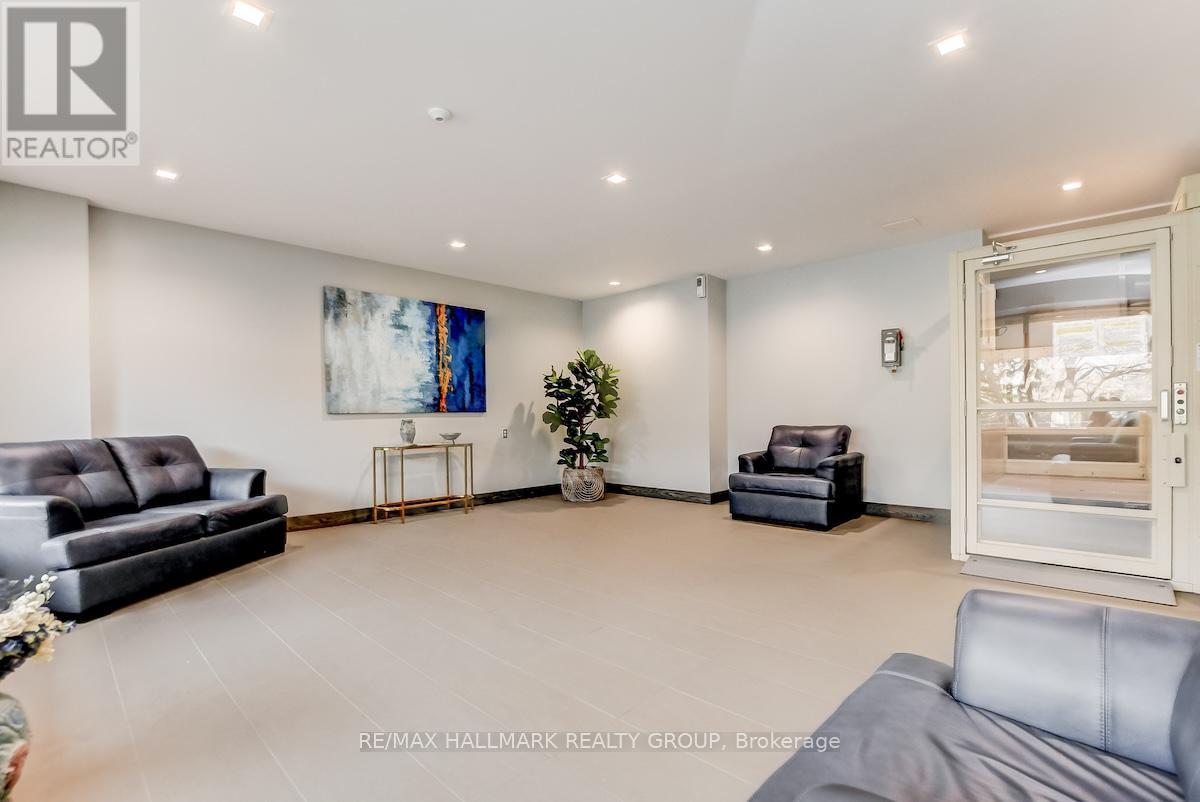 1007 - 665 Bathgate Drive Property Photo 6