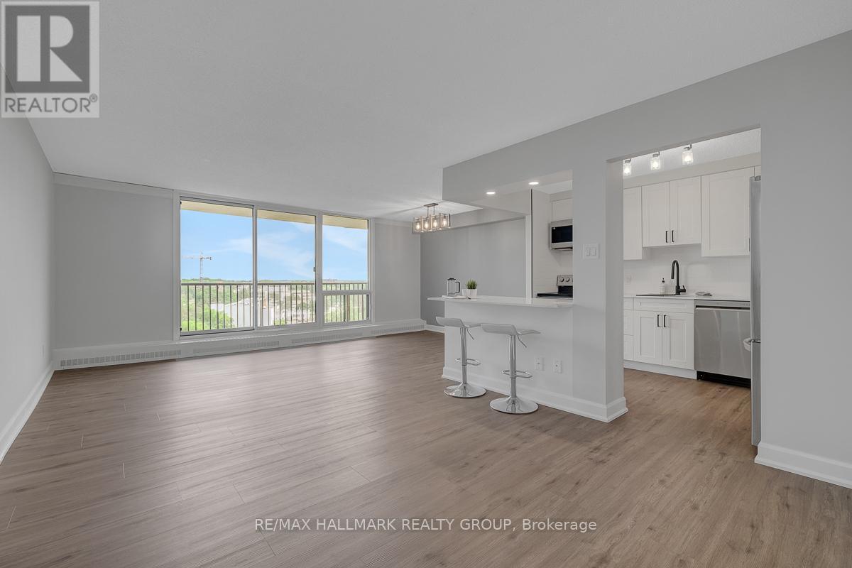 1007 - 665 Bathgate Drive Property Photo 12