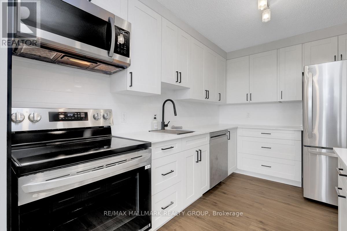 1007 - 665 Bathgate Drive Property Photo 17