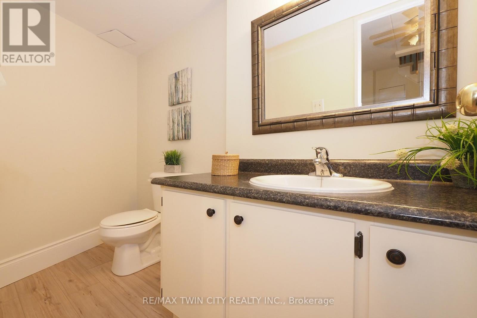 265 - 40 Tannery Street E Property Photo 19
