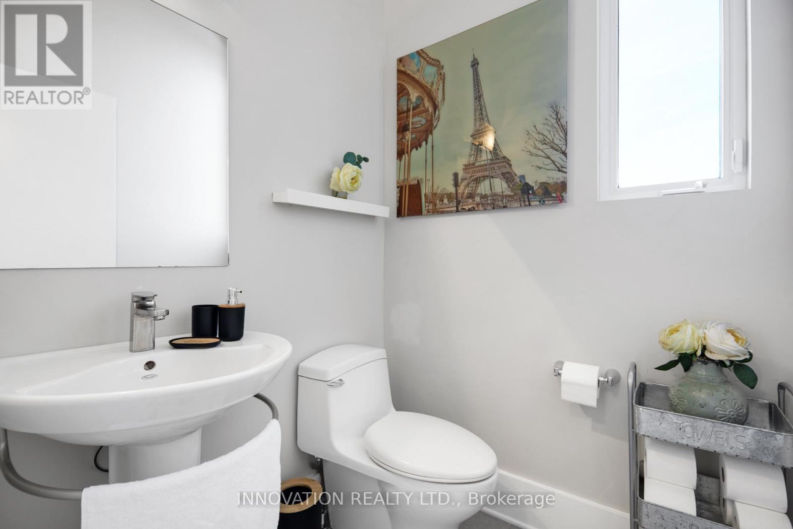 684 Bayview Drive Property Photo 32