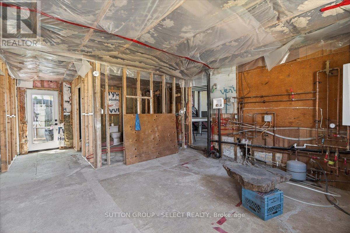 8833 Confederation Line Property Photo 13
