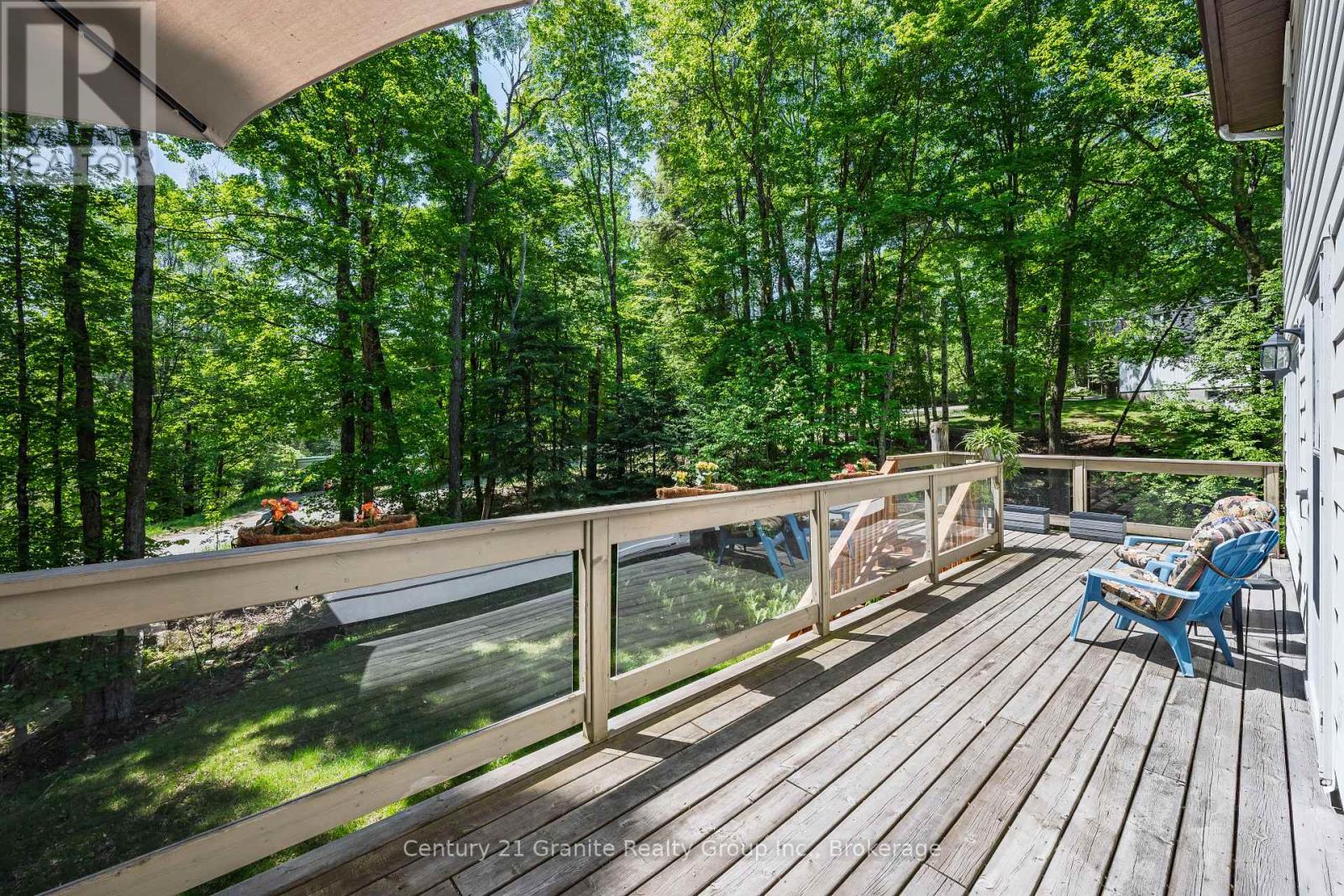 267 Riverside Drive Property Photo 12