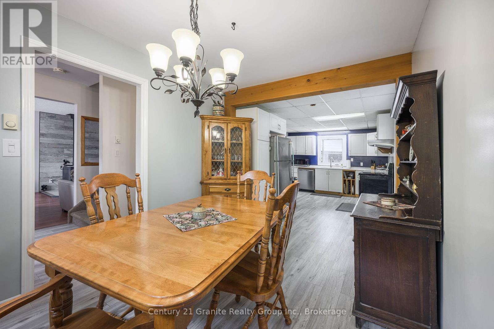 267 Riverside Drive Property Photo 15