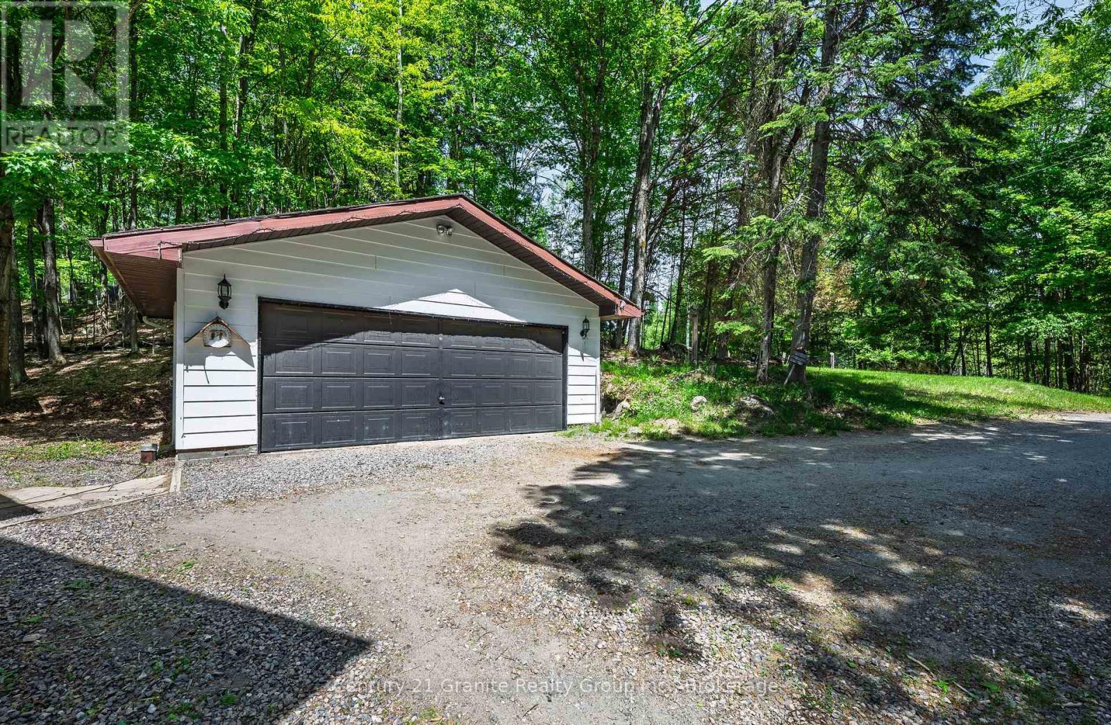 267 Riverside Drive Property Photo 48