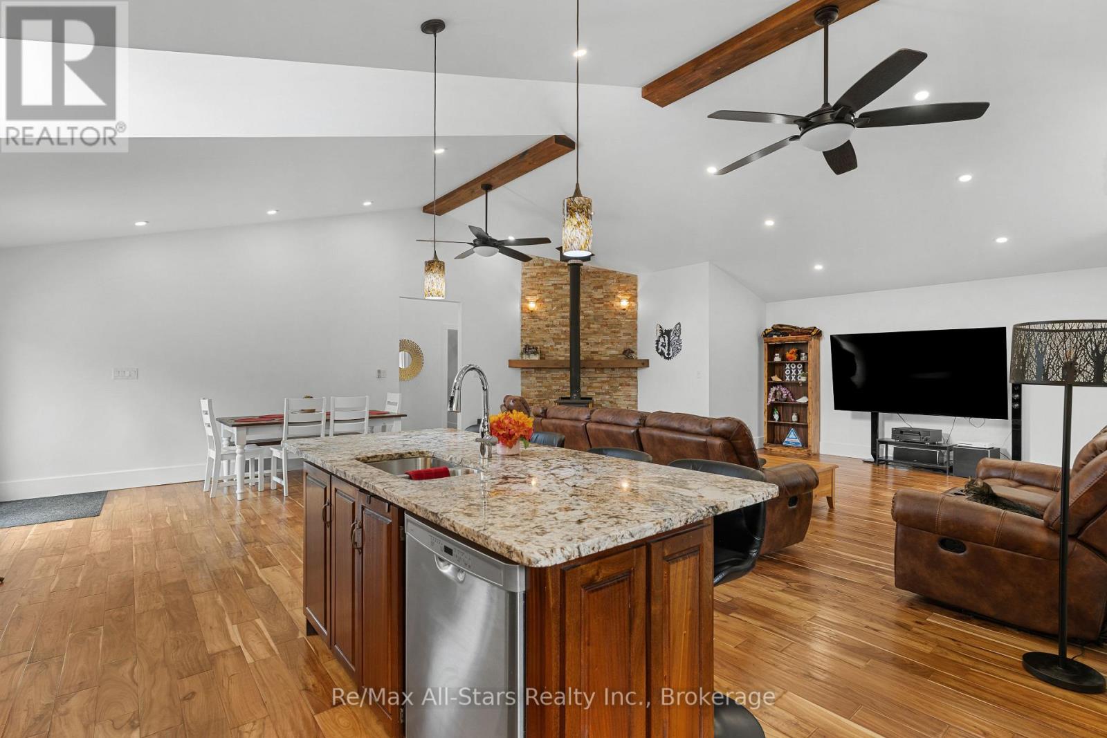 728 Galway Road Property Photo 13