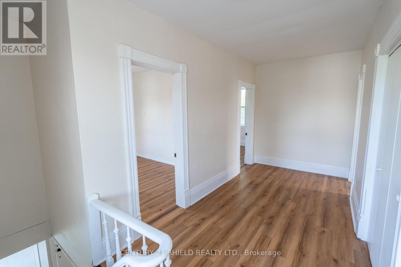 18491 Hughie Munro Street Property Photo 8