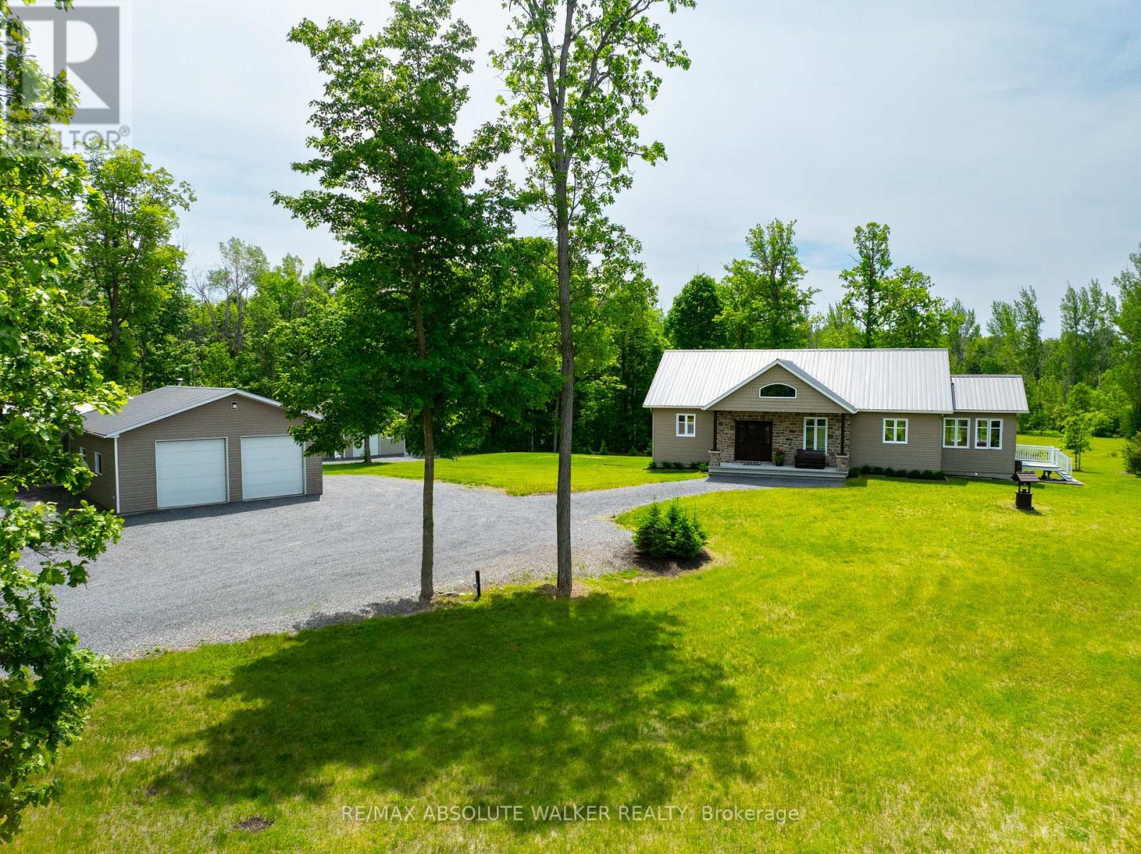 18668 Kenyon Concession 2 Road Property Photo 1