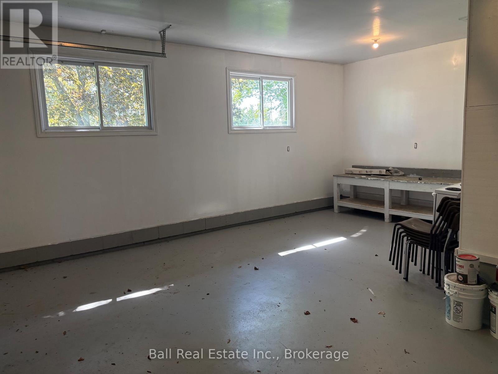 2547 Borland Line N Property Photo 10