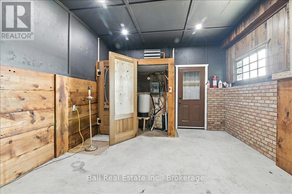 2547 Borland Line N Property Photo 28