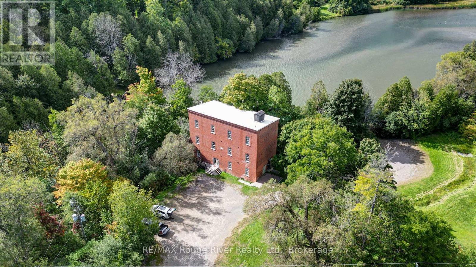 1st Floor - 4476 County Road 10 Road Property Photo 2