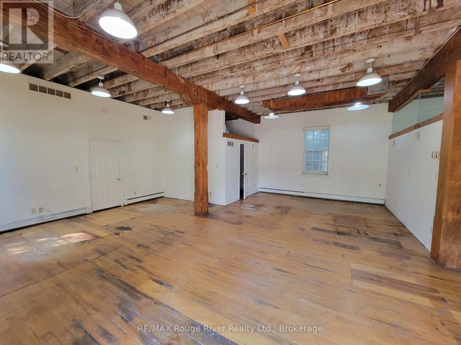 1st Floor - 4476 County Road 10 Road Property Photo 5