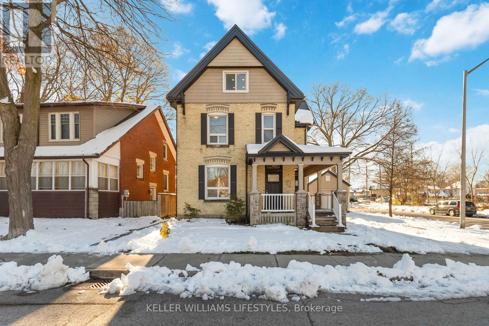 79 Beaconsfield Avenue Property Photo 2