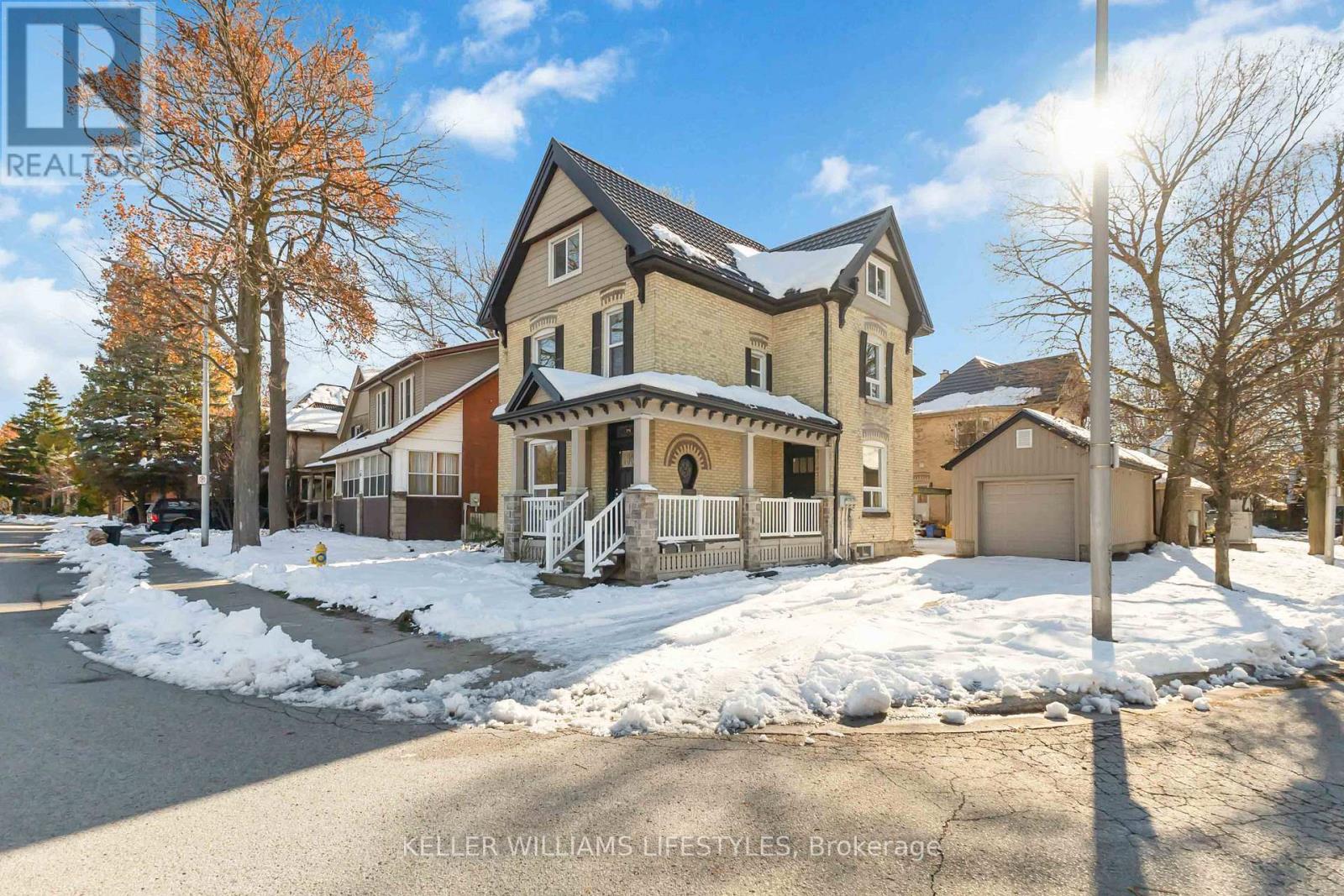 79 Beaconsfield Avenue Property Photo 4