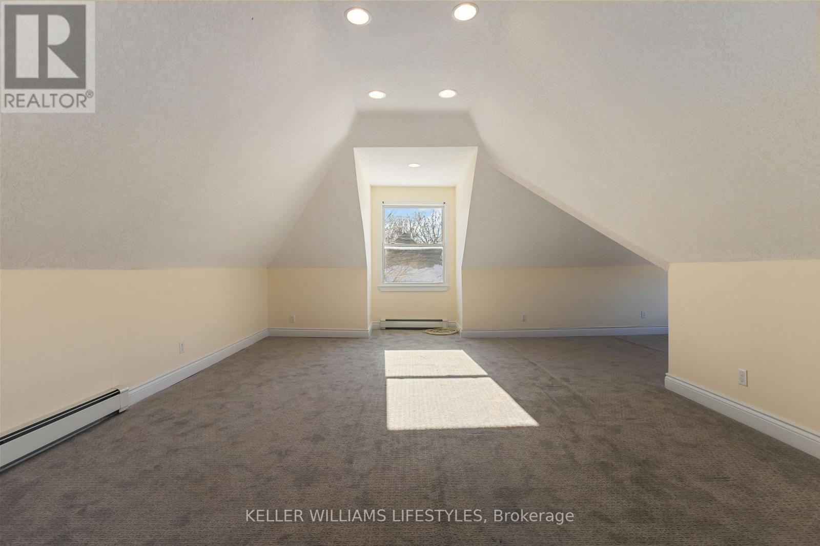 79 Beaconsfield Avenue Property Photo 20