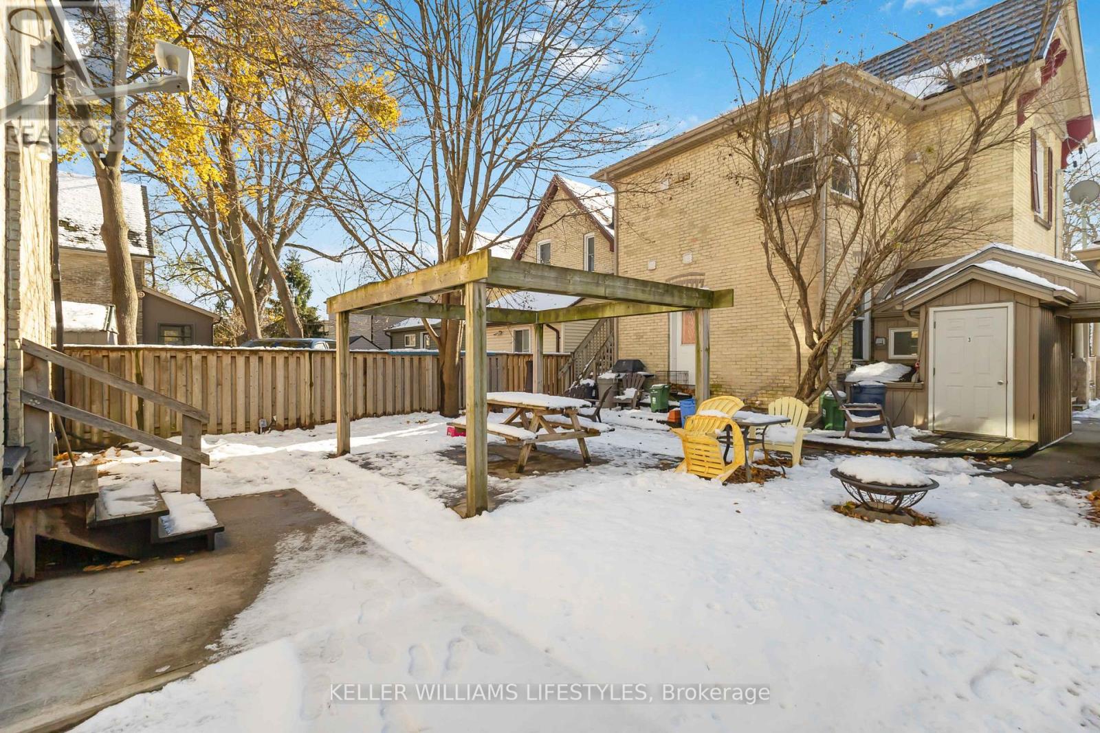 79 Beaconsfield Avenue Property Photo 47
