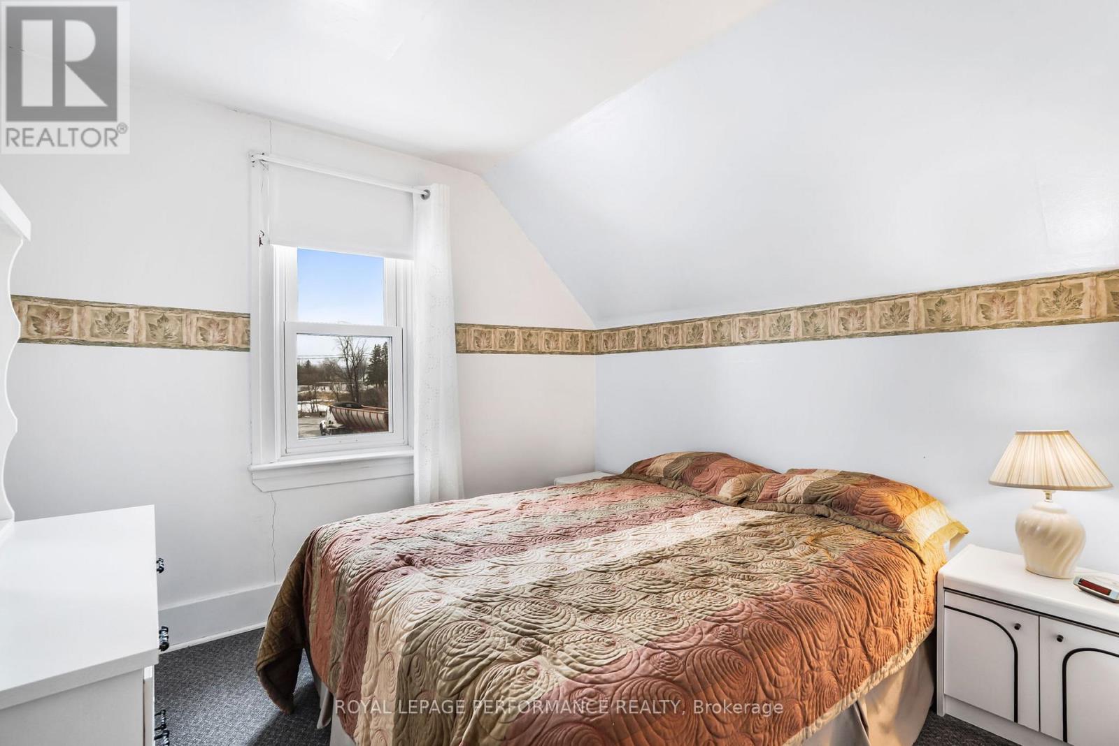 72 Longueuil Street Property Photo 27
