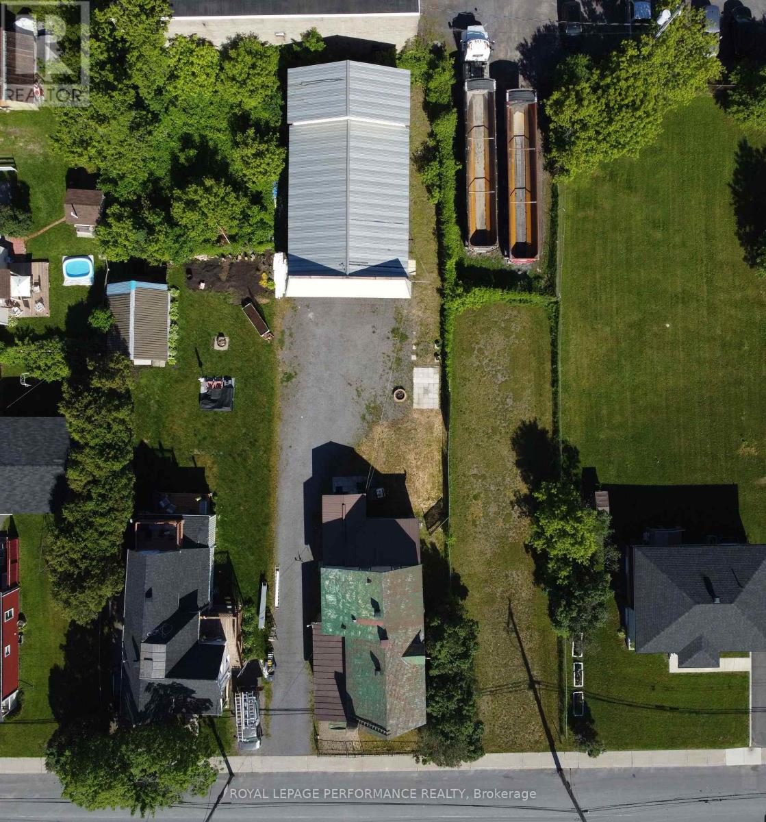 72 Longueuil Street Property Photo 36