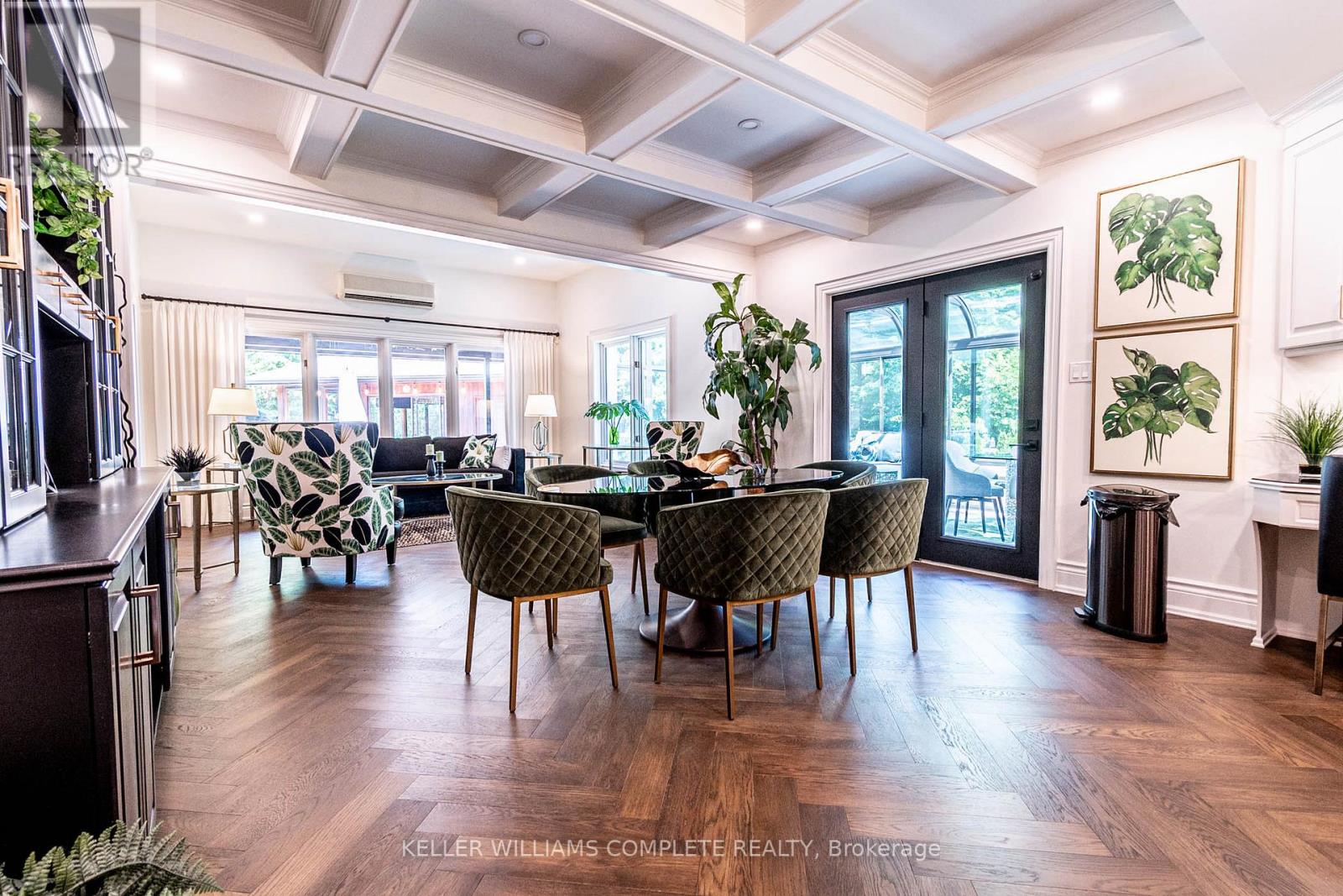 76 Adriatic Boulevard Property Photo 11