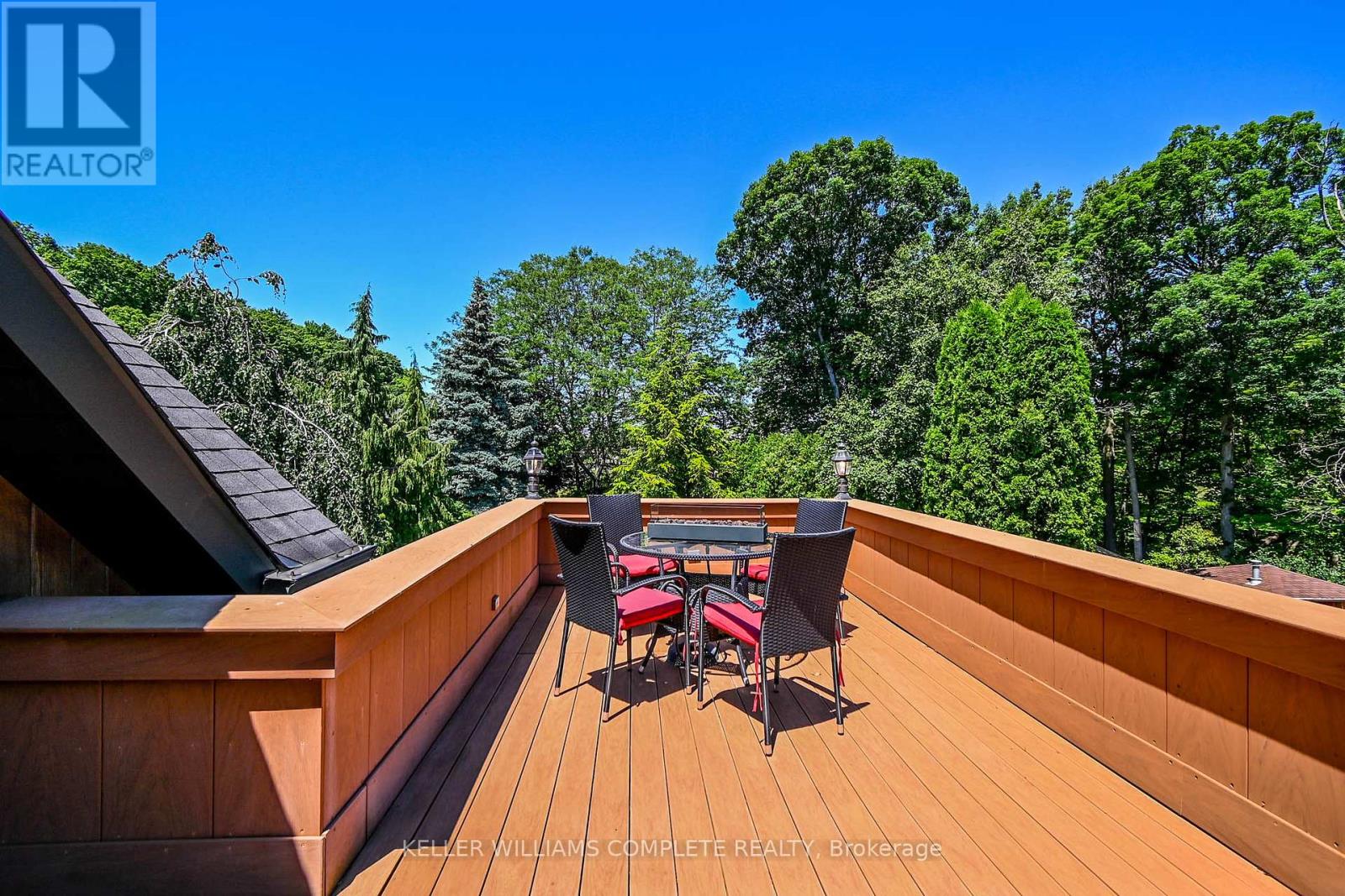 76 Adriatic Boulevard Property Photo 40