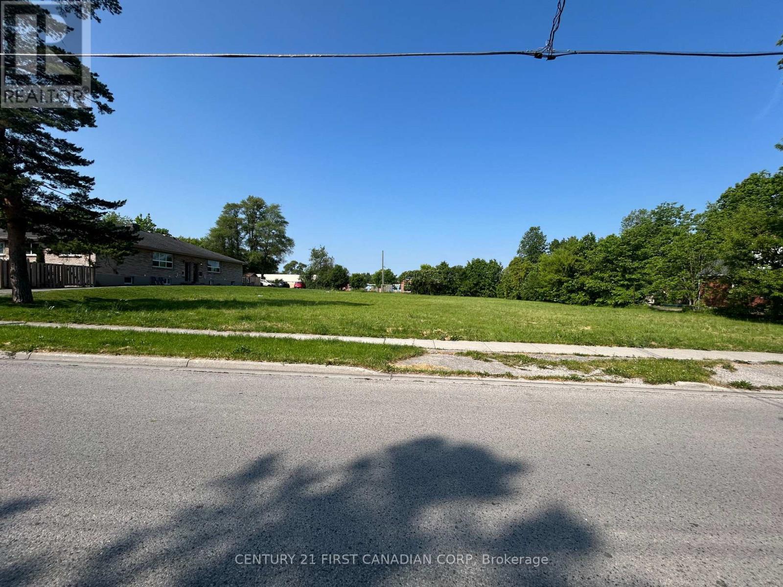 225 Greenwood Avenue Property Photo 1