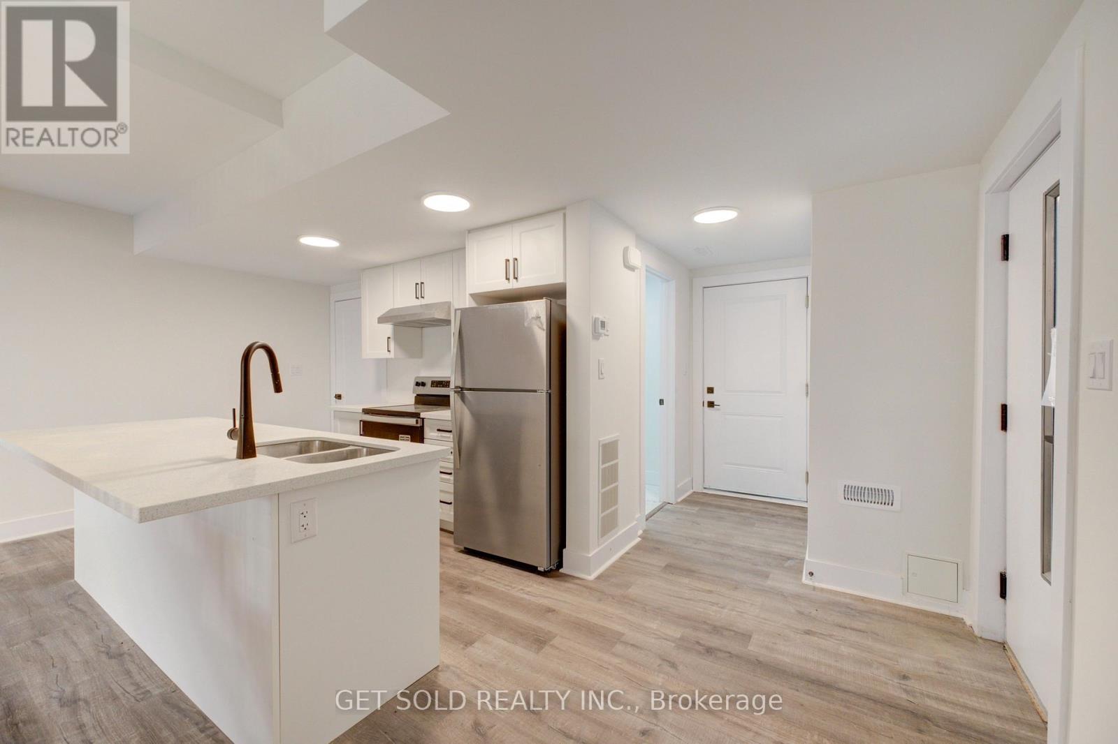 3 - 6701 Thorold Stone Road Property Photo 1