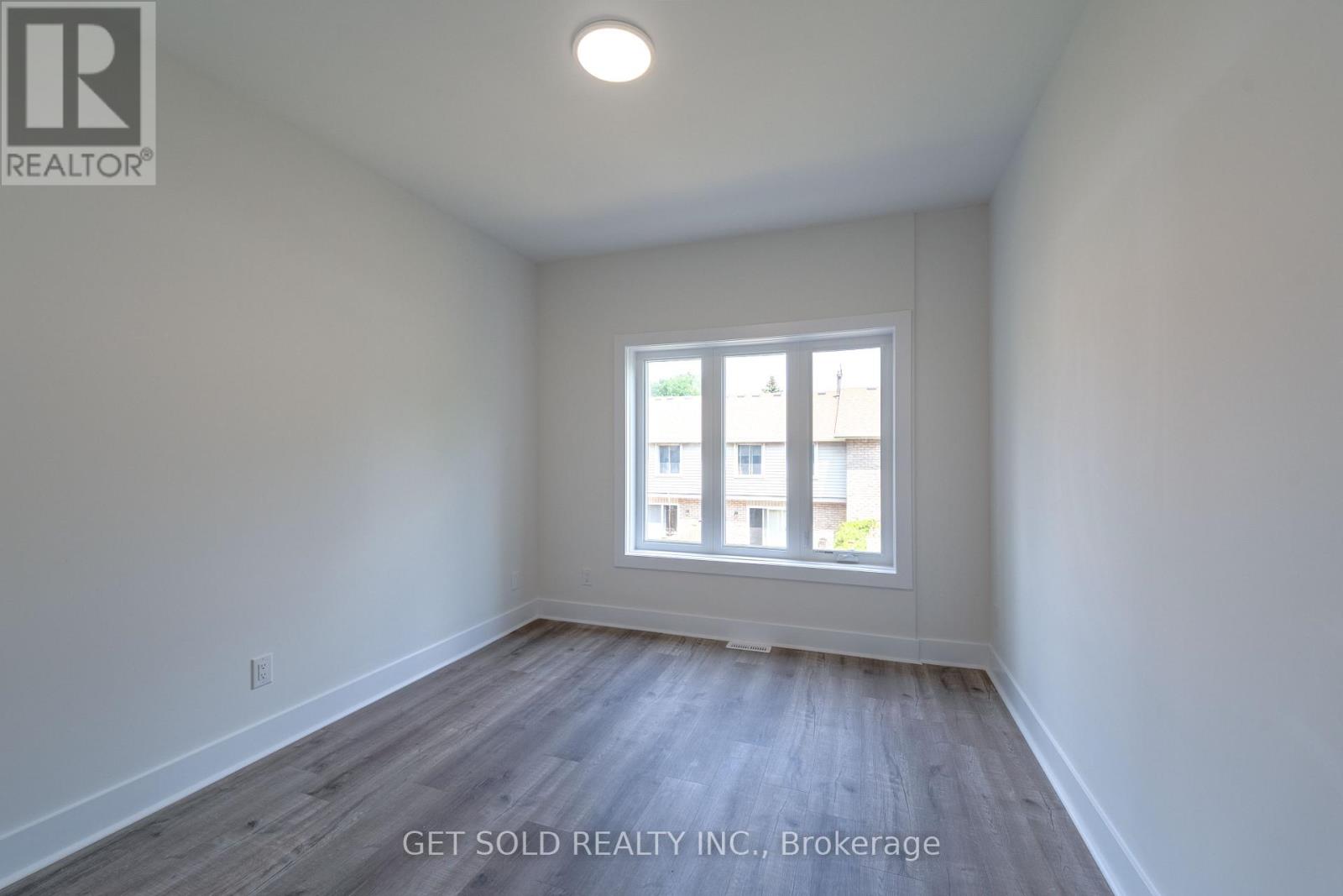 3 - 6701 Thorold Stone Road Property Photo 12