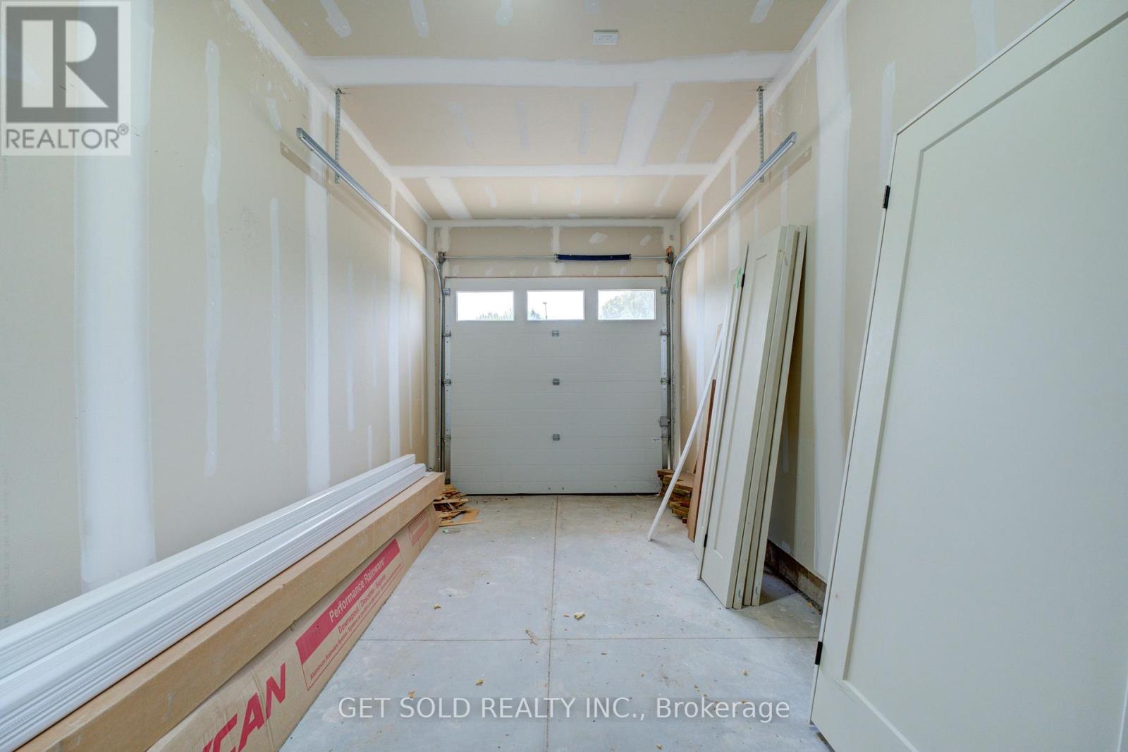 3 - 6701 Thorold Stone Road Property Photo 17