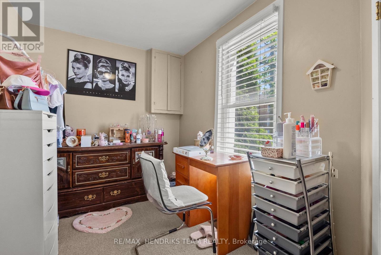 25 Bessey Street Property Photo 11