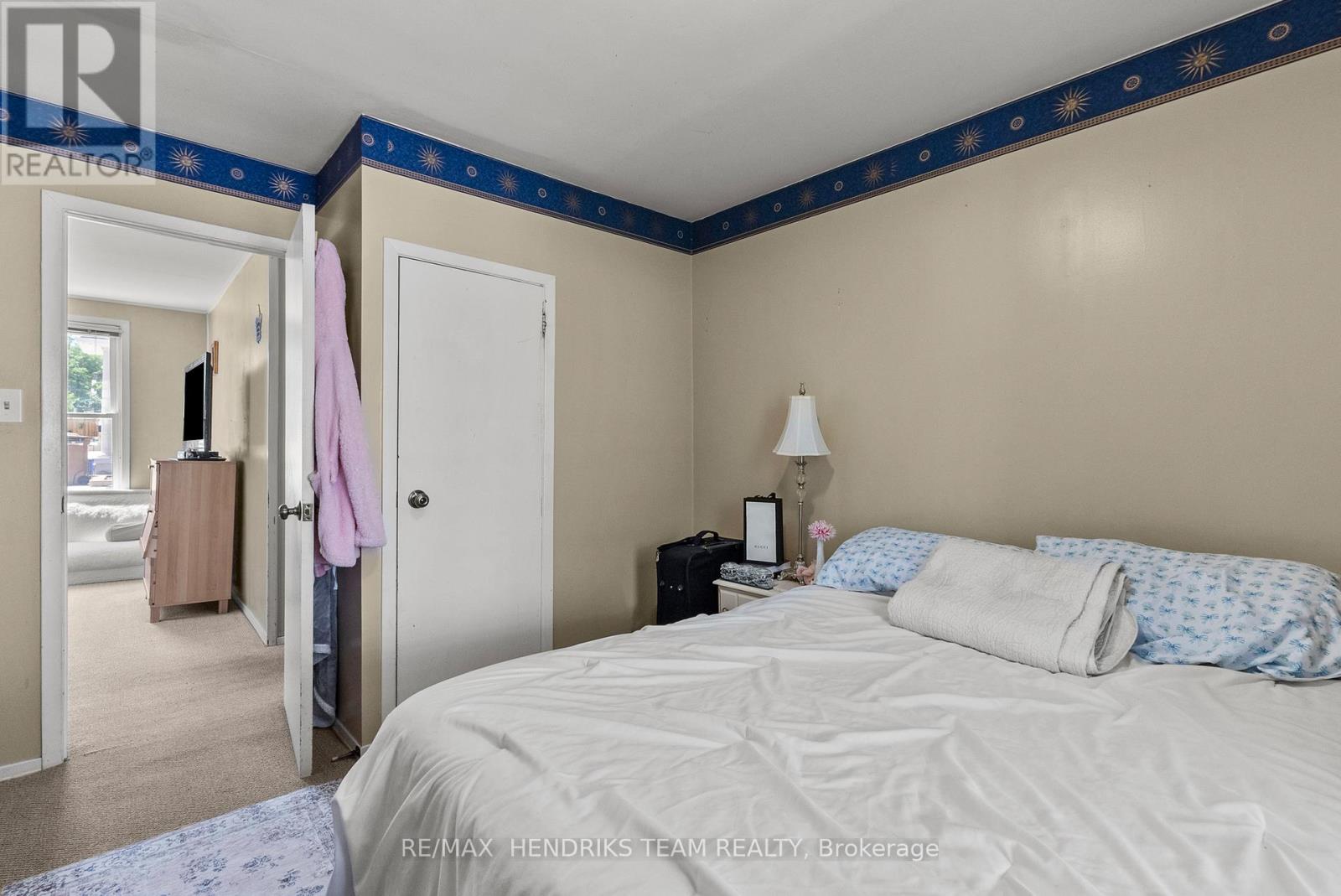 25 Bessey Street Property Photo 13