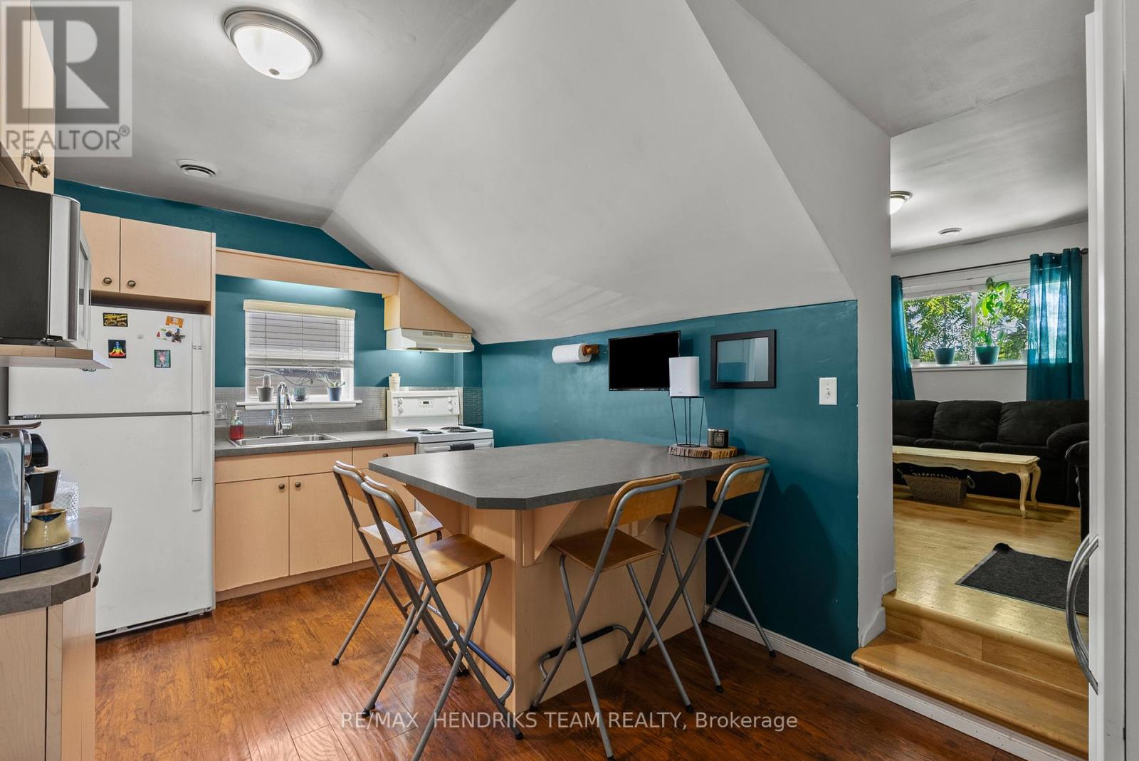 25 Bessey Street Property Photo 27