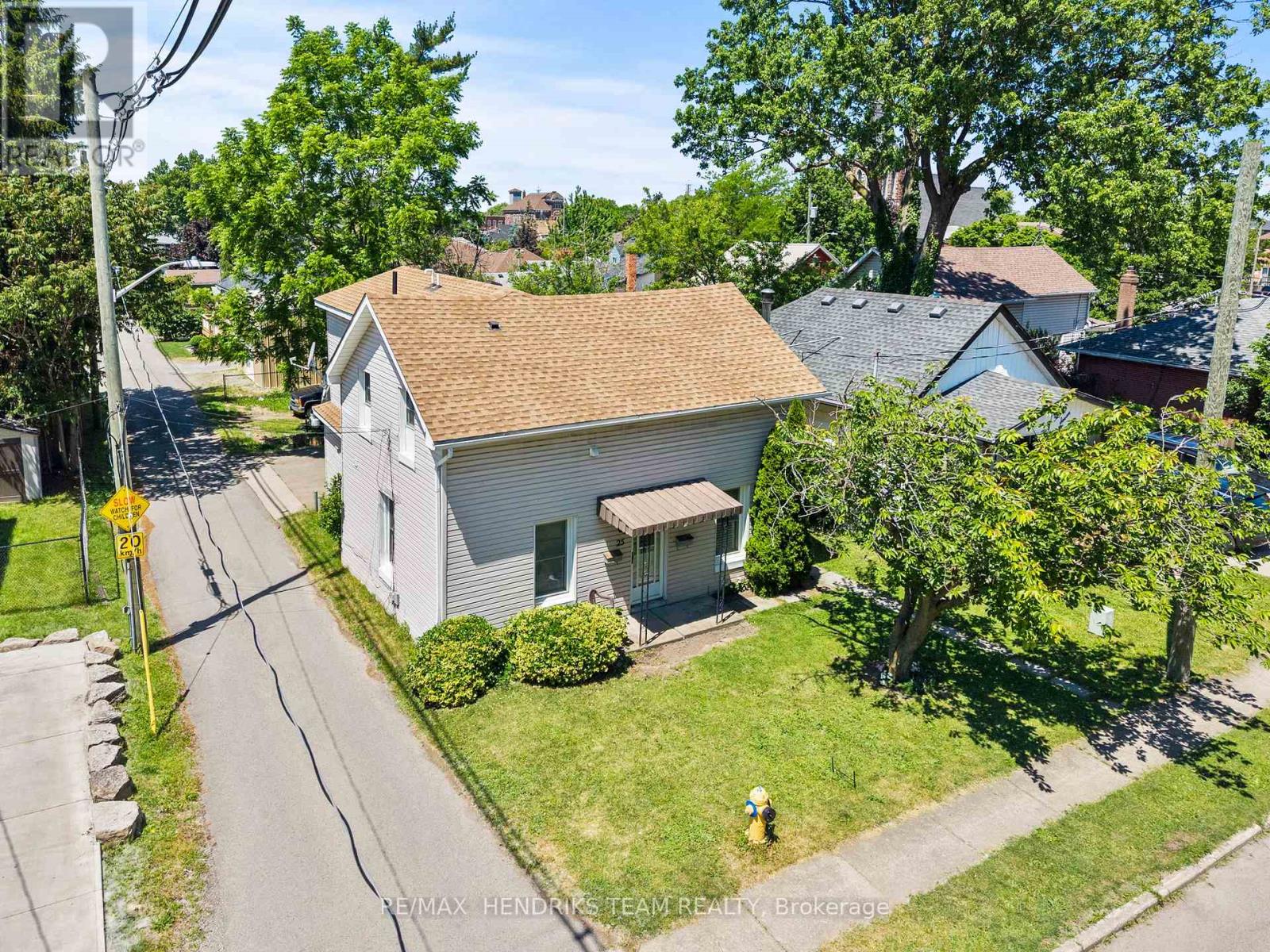 25 Bessey Street Property Photo 43