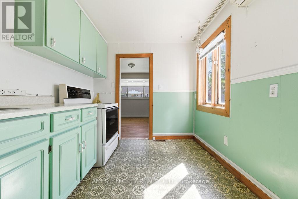 6 Hillcrest Avenue Property Photo 3