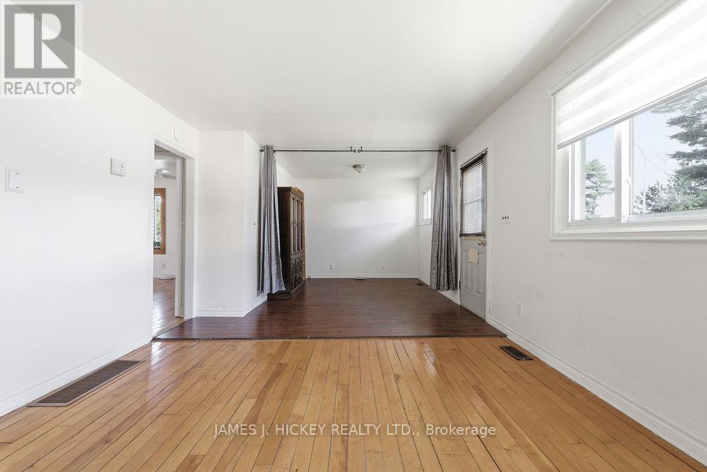 6 Hillcrest Avenue Property Photo 10