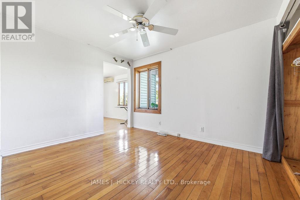 6 Hillcrest Avenue Property Photo 17
